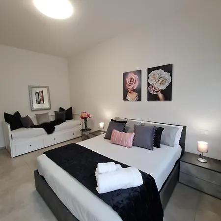 Apartment Raymihome Dante Turin