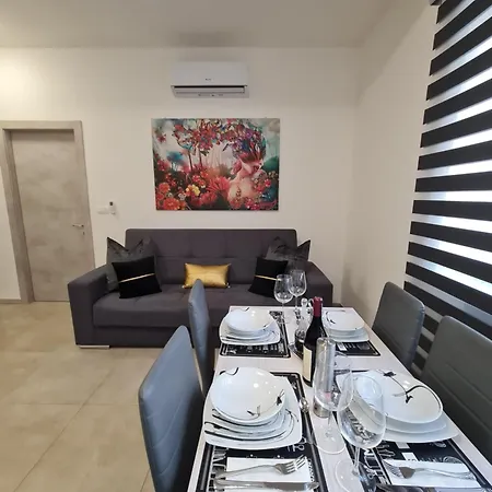 Apartment Raymihome Dante Turin