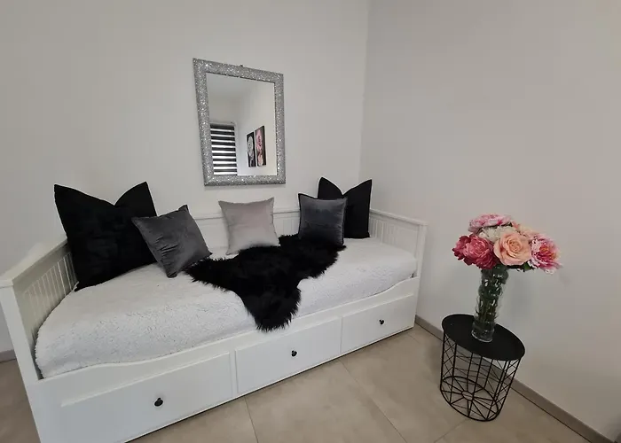 Raymihome Dante -parking Privato Appartamento