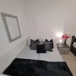 Apartment Raymihome Dante -parking Privato *